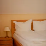 Stube Und Отель *