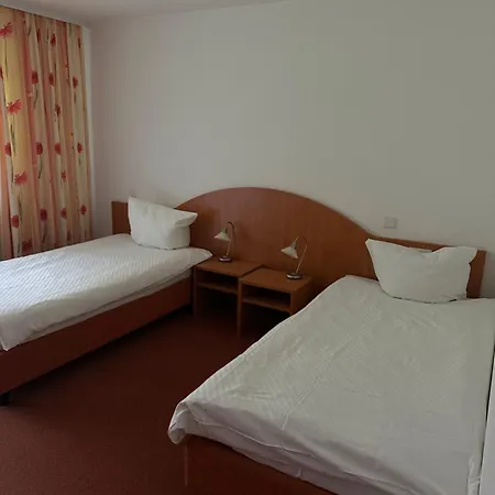 Hotell Stube Und *