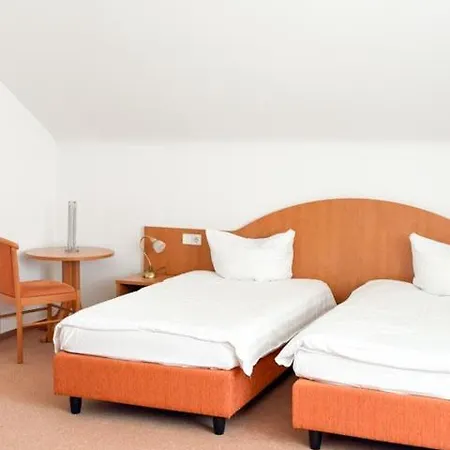Hotell Stube Und *